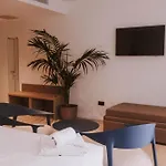 R Lapsi 4* Siġġiewi