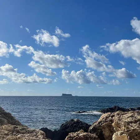 R Lapsi ゲストハウス Siġġiewi