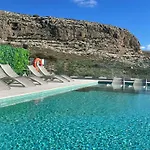 R Lapsi 4*
