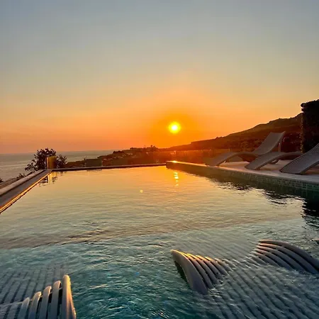 R Lapsi Guest house 4*