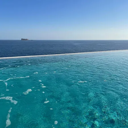 R Lapsi Casa de hóspedes 4*